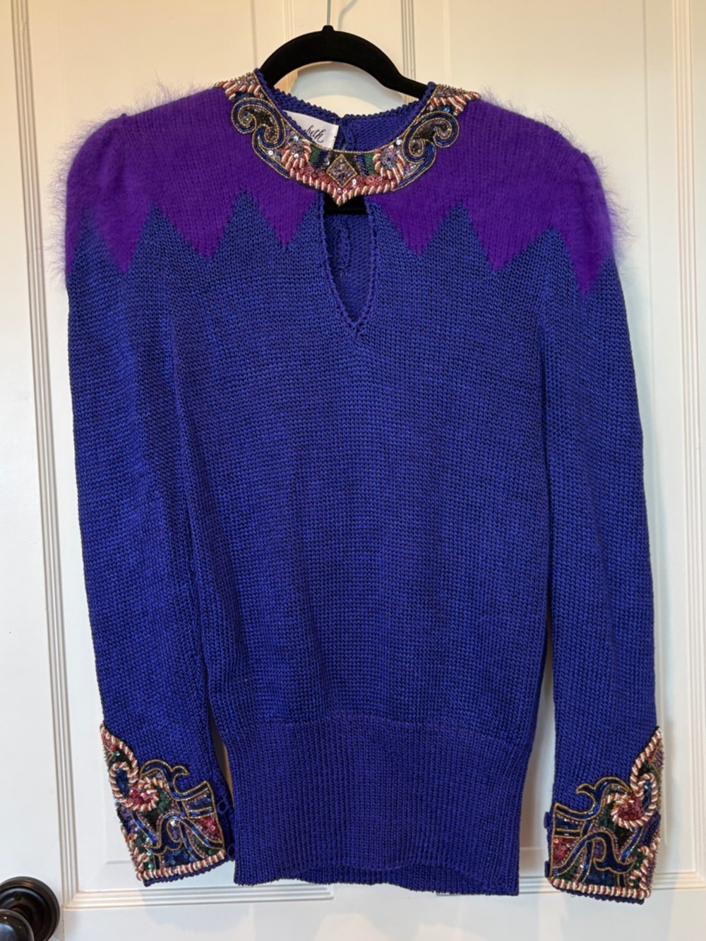 Vintage 90s Elizabeth New York Beaded Purple Sweater